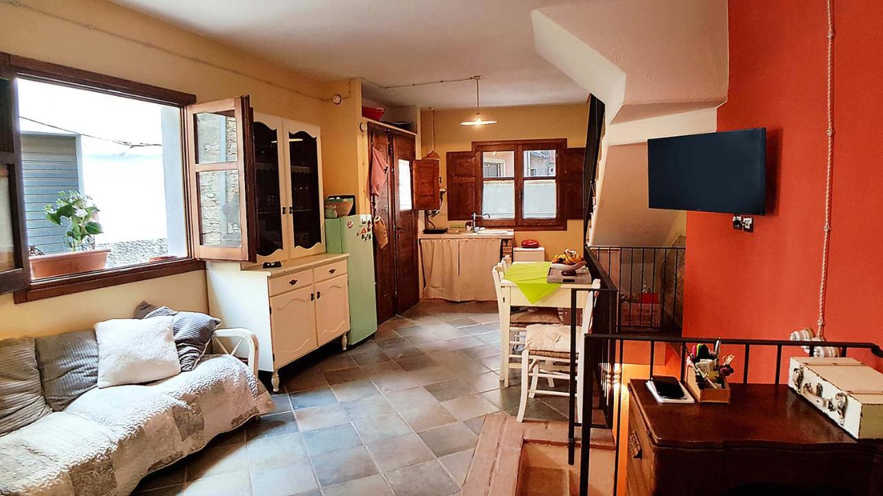 Casa Vacanza La Posadina Baunei Luaran gambar