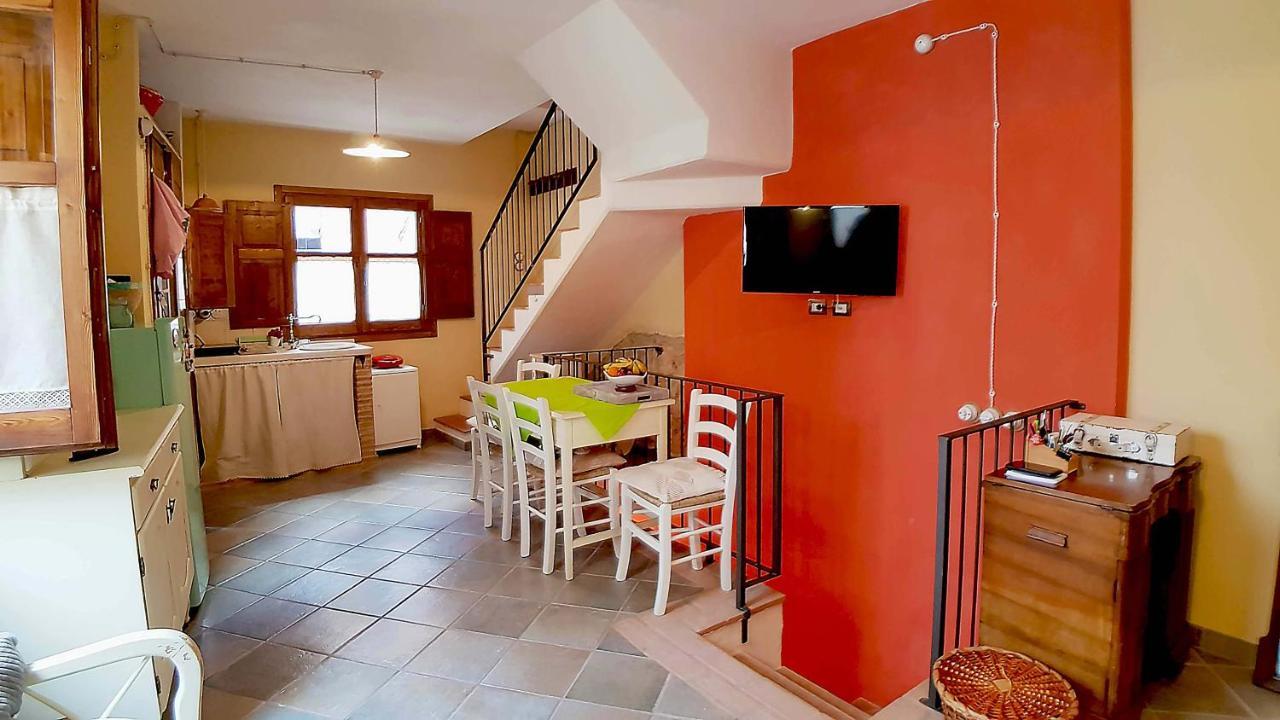 Casa Vacanza La Posadina Baunei Luaran gambar
