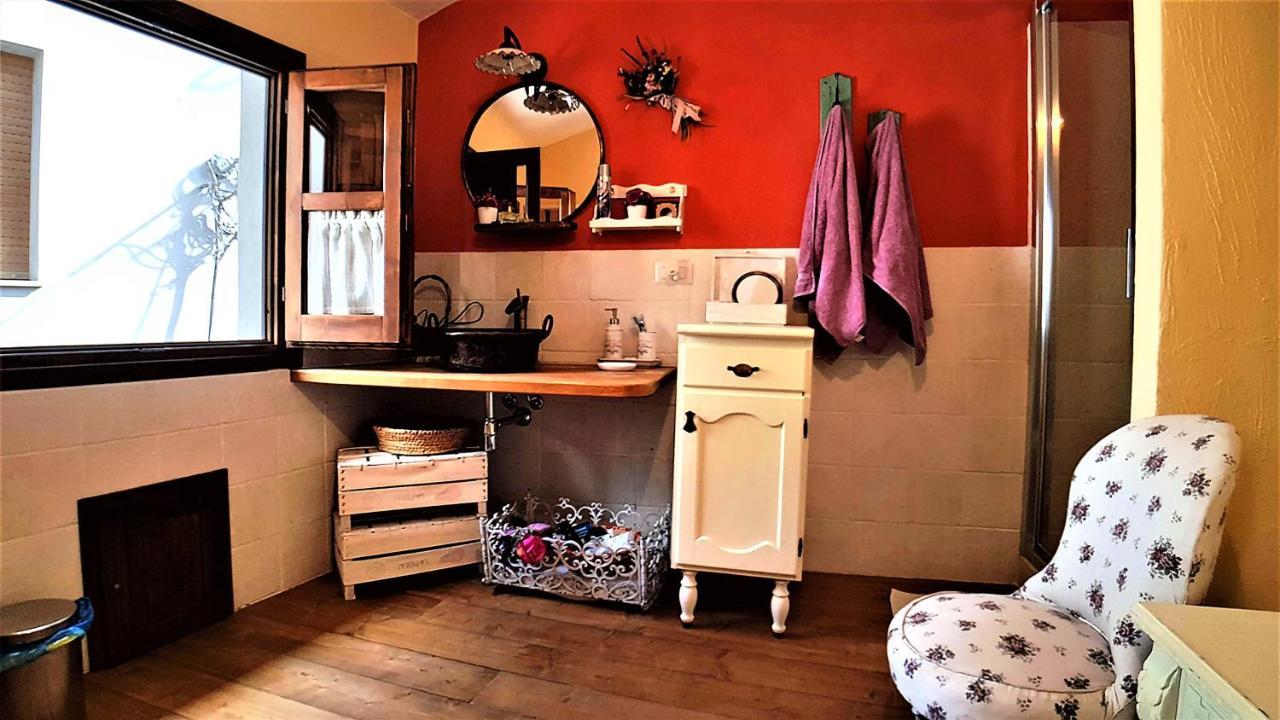 Casa Vacanza La Posadina Baunei Luaran gambar