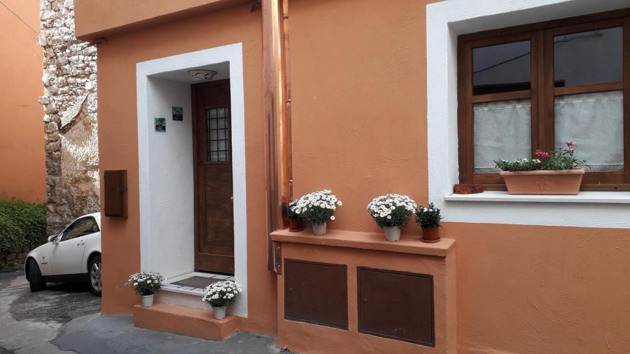 Casa Vacanza La Posadina Baunei Luaran gambar